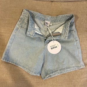 Princess Polly, Sabrina Demin Shorts (Size US 4)